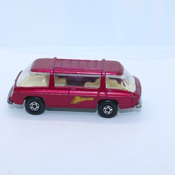 Matchbox Super Fast No. 22 Inner City Commuter bus vintage diecast - Picture 2 of 5
